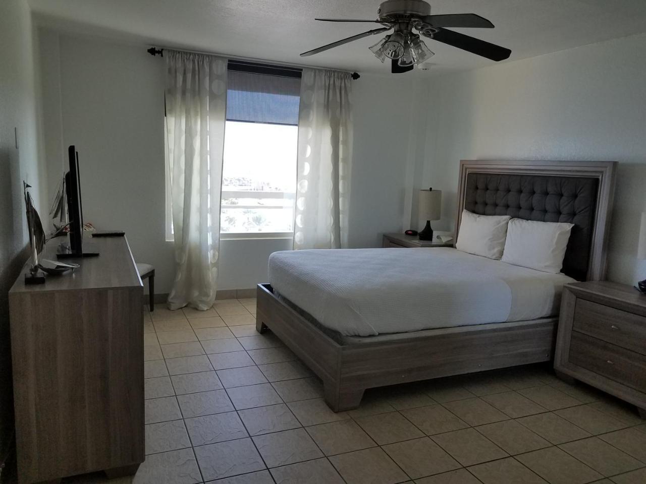 Georgian Inn Beach Club 오먼드 비치 외부 사진
